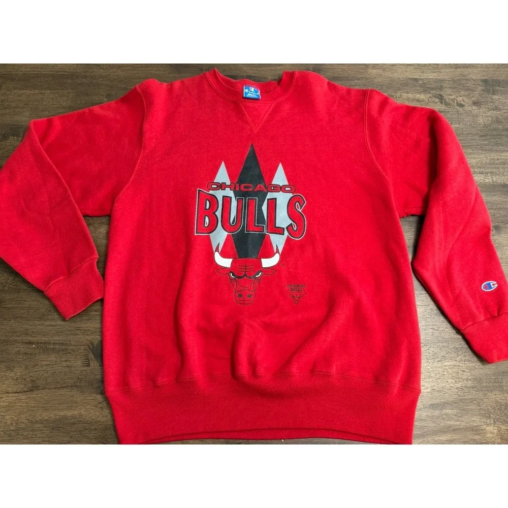 Vintage Chicago Bulls Crew Neck Sweatshirt Red XL Champion Reverse Weave NBA USA